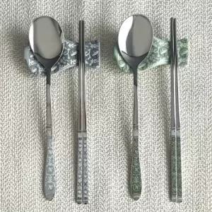 SMF 청백 도자기 세라믹 부부 수저 받침세트 4P