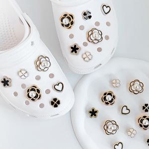 [퍼니펀]샤비츠 세트 FS-08 파츠 왕 리본 진주 보석 큐빅 신발 장식 악세사리 슈즈 참 꾸미기 신꾸 퍼비츠