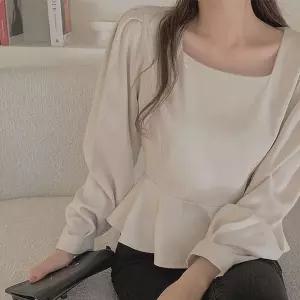 [오노마] ONM 여성 스퀘어넥 밑단 레이스 스타일 블라우스 URK-230 (S11577581)