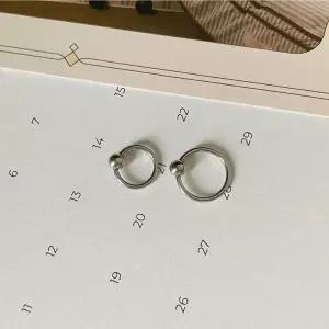 [셀러허브]여자 세그먼트 아방가르드 써지컬 링 볼 피어싱 (S18994776)