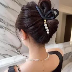 [신세계라이브쇼핑][옷자락] 여성 골드 올림머리 매트 꼬임 진주 집게핀