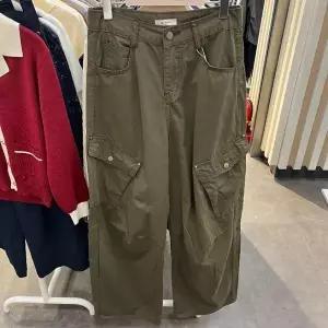 [밀스튜디오] HC06 색감이 예쁜 카고팬츠 색감예쁜 셔링 카고팬츠 LR9SLS108KK5 (S41347170)