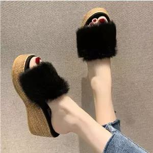 인기상품 사무실 실내화 털슬리퍼 소음방지 편한 통굽 슈즈 [WB3742B_250920]