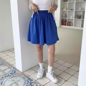 여성 힙무드 면혼방 플레어 버뮤다핏 밴딩 반바지