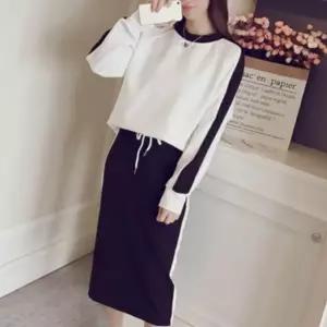 여성 캐주얼 트렌디 맨투맨 스커트 배색 투피스 세트 (WFK6DRQ)