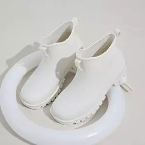 심플한 여름철 키높이 장화 레인부츠 WFACED8