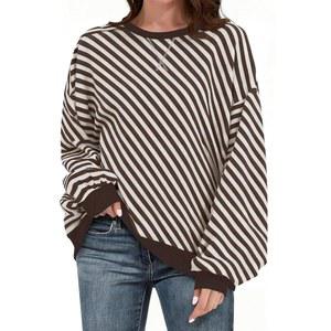 UEU 여성용 스트라이프 오버사이즈 스웨트셔츠 긴팔 크루넥 셔츠 Y2K 풀오버 후드티 가을 패션 의상