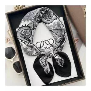 페이즐리 쁘띠사각스카프 UC-0100 WE53C34