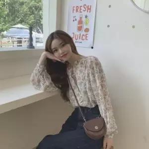 블라우스 레이스 쉬폰 블라우스 포인트 플라워 프릴 WE6753C