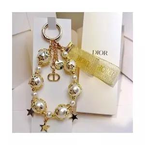 디올 뉴 노벨티 진주 스타 참 골드 럭키 키체인 선물 열쇠고리