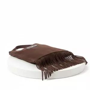 [발렌티노]넬코트 스웨이드 크로스바디 백 6Y0B0D26 SZX 6U7 6Y2B0D26 817845