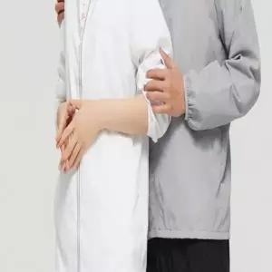 여성 얇은 자켓 경량 러닝용 일반핏 데일리 겨울 방풍 아우터 바람막이 플리스 후드 다운 점퍼 코트 가을