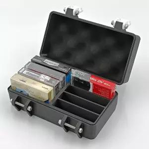 디지털 비디오(미니 DV) 카세트용 견고한 보호 휴대용 케이스 - 8개의 테이프를 보관할 수 있습니다