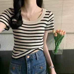 U넥 반팔 단가라 세미크롭 니트 스트라이프 여성 (WFKBWXQ)