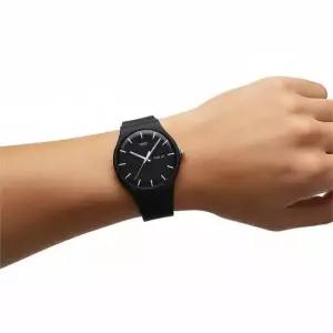 클리어런스 SO29B704 POWER TRACKING MONO BLACK 공용 우레탄시계