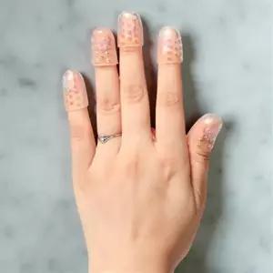 손가락 빨기 방지 아기손빨기방지 손빠는아기 손가락빨기 손톱물어뜯기방지