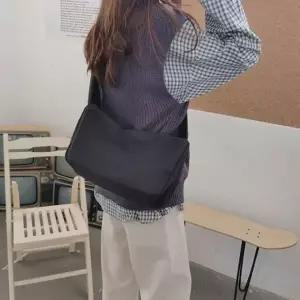 깔끔한 메신져백 어깨 무지 가방 스트랩 크로스백
