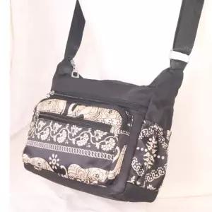 5개이상 5.900원] 여자크로스백 여자가방 크로스백 숄더백 여자가방도매 C 1233