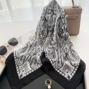 스카프 여자 패턴 가방꾸미기 외출 페이즐리 패션