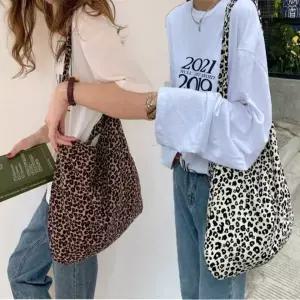 겸용 호피무늬 가방 에코백 숄더백 레오파드 크로스백