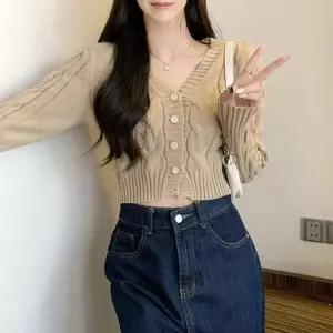 [라일리여성의류] Rly 여성용 3 tone 케이블 뜨개탑 숏기장머스트해