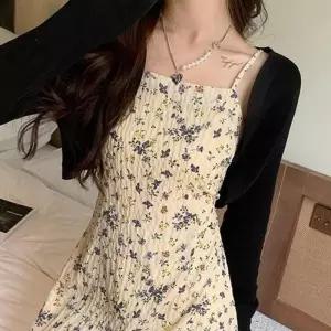 [라일리여성의류] Rly 투컬러 데일리룩 숏가디건 숏탑 여름가디건이지