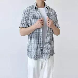 [셀러에이드]남성용 시어서커 스판 체크 패턴 반팔 셔츠 오버핏 여름 캐주얼