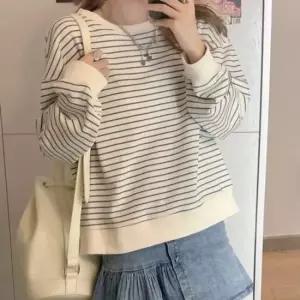 루즈실루엣 스트라이프 우먼 스셔츠 탑 스트라이프 롱슬리브 시즌 풀슬리브티 올데이 하프티