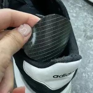 수선스티커 운동화 신발뒤꿈치 뒤꿈치 보수패치 검정 WFLPJXC