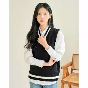 [하프클럽/반에이크]에드 V넥 베스트_OB08VTME02Z