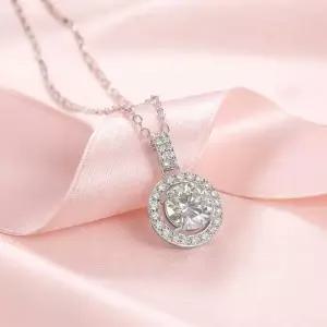 [메종드쉬] 모이사나이트 목걸이 랩다이아 헤일로BMN012