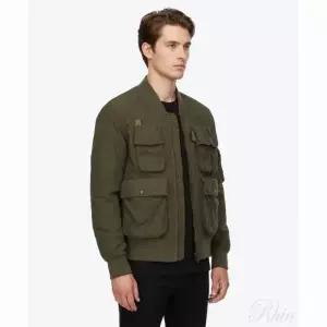 씨피컴퍼니 크롬 R 멀티포켓 봄버 재킷 아우터 아이비 그린 18CMOW010A005904G683