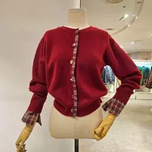 [대구백화점] [미엘로]체크무늬장식라운드넥가디건(MM61KC110RDFF)