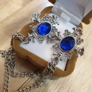 남성 블루 브로치 코사지 파티룩 와이셔츠 포인트 블