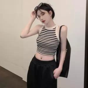 스트라이프 유티크 트랜디 홀터넥 크롭탑 민소매티