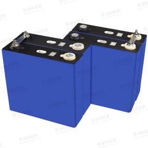 캠핑카 대용량 인산철배터리 차박 12V 100ah 고전력 220V/300W 모델