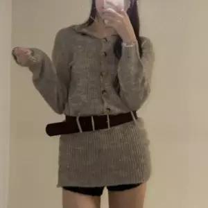 [하프클럽/]여자 보카시 벨트 버튼 세라카라 오프숄더 미니원피스