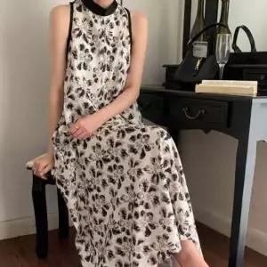 체형 뒷리본 원피스 홀터넥 브이넥 플라워 커버 배색