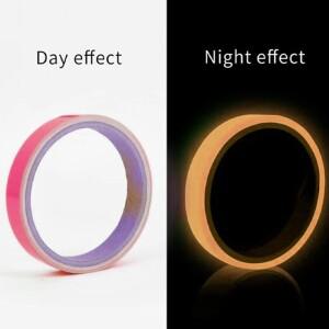 어두운 테이프에 3M 핑크 글로우 계단 벽 단계 출구 기호 야간 장식 표지판에 대한 자체 접착 광 발광 필름