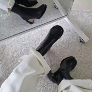 여자롱부츠 봄신발 봄구두 미들힐 롱구두 부츠 가을