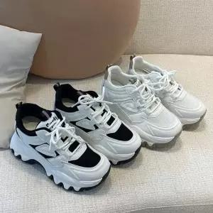 캐쥬얼화 로퍼운동화 스니커즈 하이탑 패션 신상