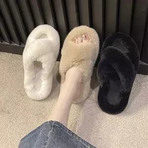 [라일리] Rly 엑스 여성 몽글몽글 퍼 홈 슬리퍼