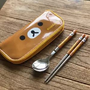 ( )리락쿠마 얼굴 슬림 수저 케이스 세트