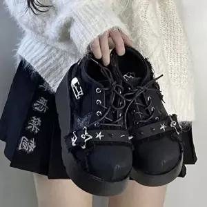 [엄지척]스타스터드 스트랩포인트 어반러프 텍스처 플랫폼슈즈5FWY