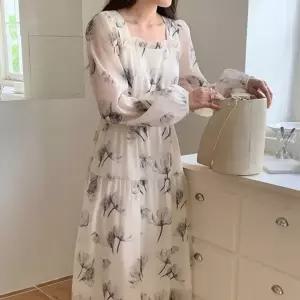 플라워 패턴 스퀘어넥 프릴 캉캉 쉬폰 롱 원피스 (KYR-WBC79AF)