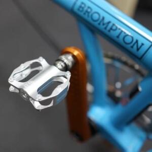 브롬톤 접이식 자전거용 유니온 잭 CNC 미니 소형 티타늄 합금 왼쪽  분해 페달 경량 176g 한 쌍
