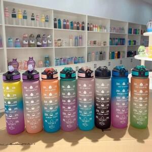 대용량 000ml 스포츠 물 컵 공간 플라스틱 야외 밀짚 병 운반 로프 피트니스 마시는 주전자