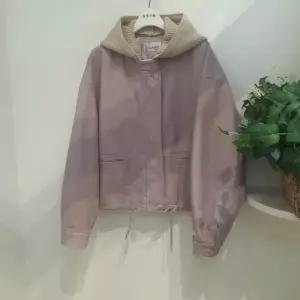 Ame HC06 후드탈페이크  617303 pu