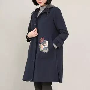 애비뉴투지 엄마옷 로렌 네이비 후드 탈부착 프린트 여성 봄 가을 롱 자켓 J09143