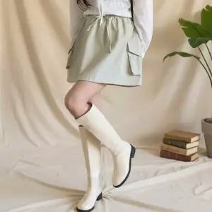 [옷자락]여성 내추럴핏 밴딩 카고포켓 미니스커트